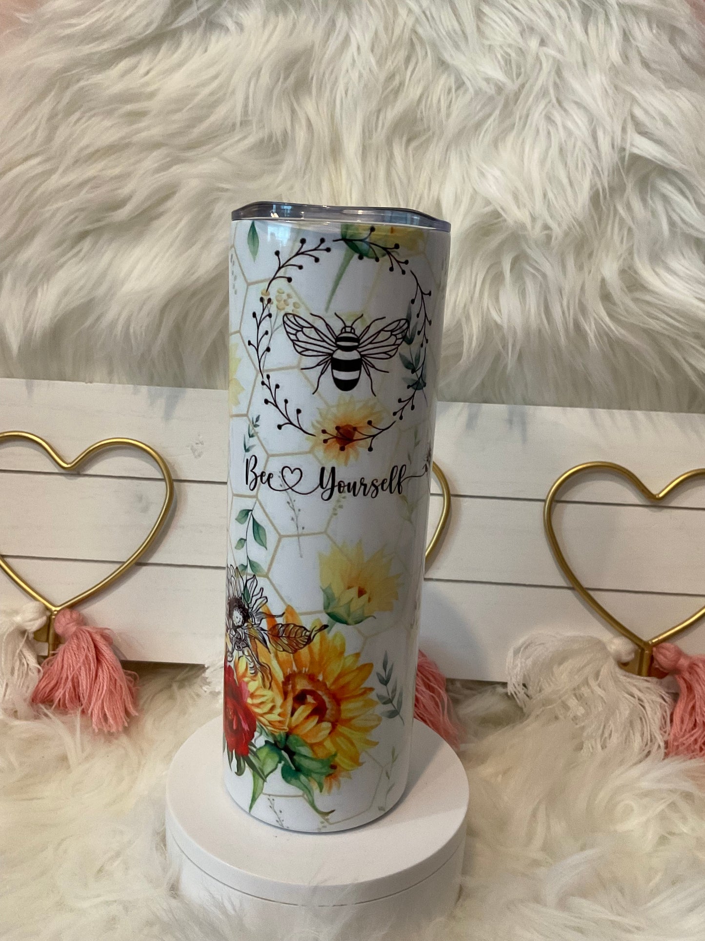 BEE RED